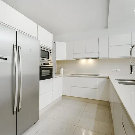 Palmera Sky Terrace طوستا ديل سيلونثيو